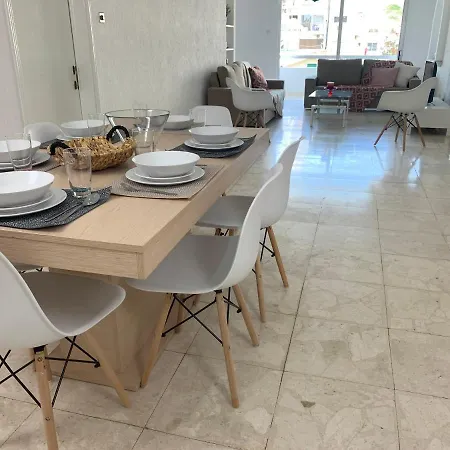 Spacious&amazing 4 Bdr,*nicosia* Newly Renovated Apartmán Nikósie